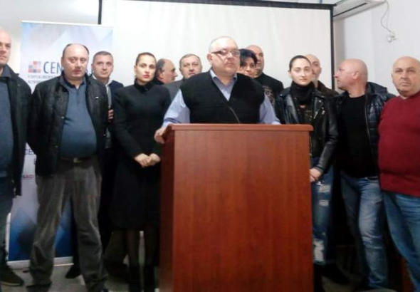 ოპოზიციურმა პარტიებმა და არასამთავრობო ორგანიზაციებმა ქუთაისში ხელმოწერების შეგროვება დაიწყეს