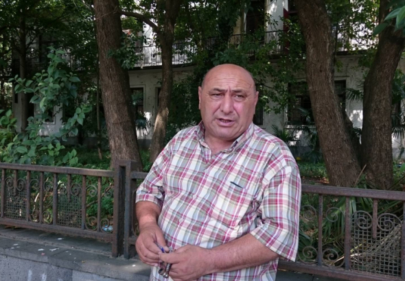 „მწერალთა სახლი გაყიდეს, ახლა საჯარო ბიბლიოთეკის  ჯერი დადგა“- გოგი წულაია