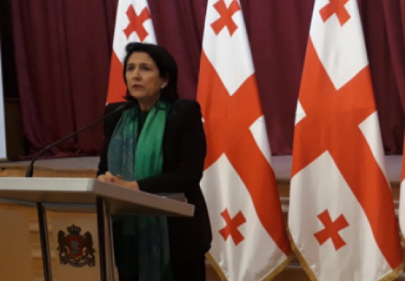 "სირცხვილია, მუსიკის დედაქალაქში საკონცერტო როიალი არ არსებობდეს" - პრეზიდენტი ქუთაისზე