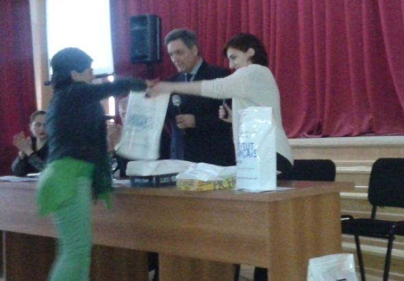 "არ ვცდილობთ ჩავანაცვლოთ ინგლისური ენა, ჩვენ ვართ დამატებითი ენა" - ფრანკოფონიის კვირეული  წერეთლის უნივერსიტეტში 