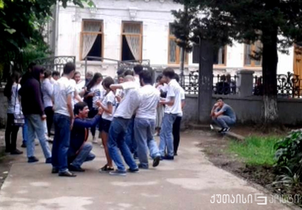 მე-12 კლასელთა საატესტაციო გამოცდები ხვალიდან იწყება