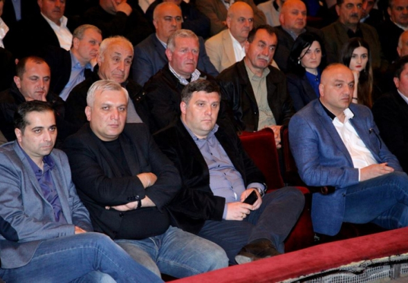 არის თუ არა ოჯახი მხოლოდ ქალისა და მამაკაცის ერთობა? - ინიციატივის განხილვა ქუთაისში