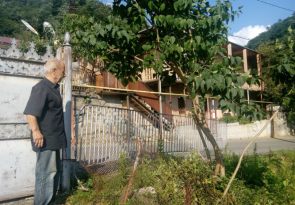 ქუთაისში, სტიქიის შედეგად დაზარალებული ოჯახი დახმარებას ითხოვს