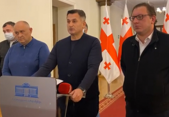 პარლამენტის 9 დეპუტატი შიმშილობას იწყებს 