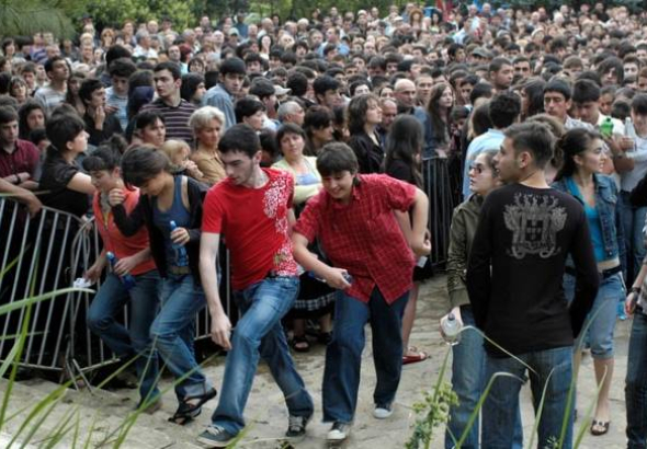 წელს სტუდენტი 27 906 აბიტურიენტი გახდა