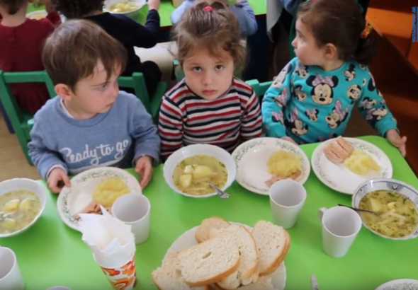 კვების როგორი მენიუ დახვდებათ ქუთაისის საბავშვო ბაღებში აღსაზრდელებს