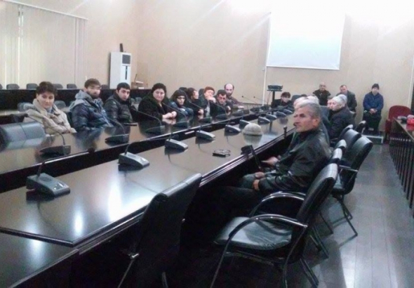 ქუთაისის მერიამ შშმ პირებს საჩუქრები გადასცა  