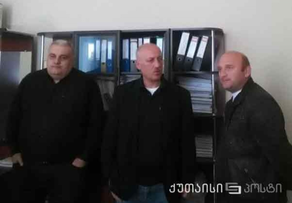 "ნაციონალების" განცხადება ქუთაისის საკრებულოს სხდომის დატოვების შემდეგ