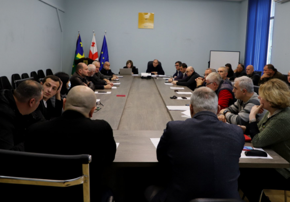 ქუთაისის საკრებულომ მერიას მგზავრობის გაძვირებაზე დეტალური  ანგარიში მოსთხოვა