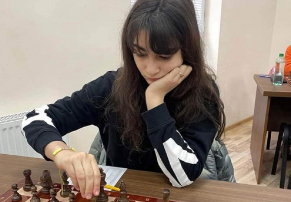 14 წლის ქუთაისელ გოგონას საზოგადოების მხარდაჭერა სჭირდება