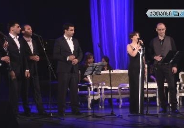 ლილი ნუცუბიძის "ამღერებული ლექსი" მშობლიურ ქალაქში (ვიდეო)