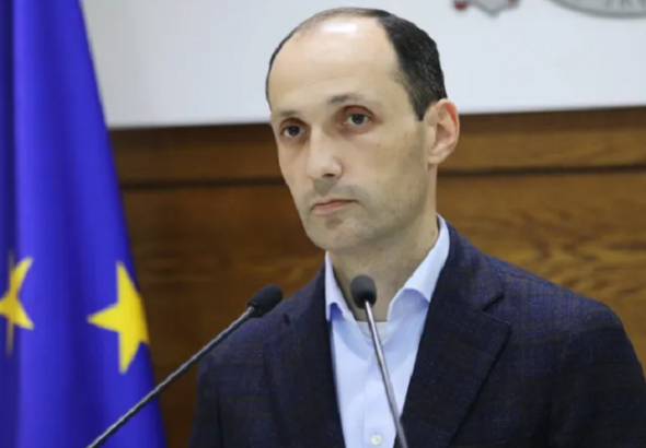 საქართველო "თავისუფლების კუნძულია" - ეკონომიკის მინისტრი რუსეთის მოქალაქეების შემოსვლაზე