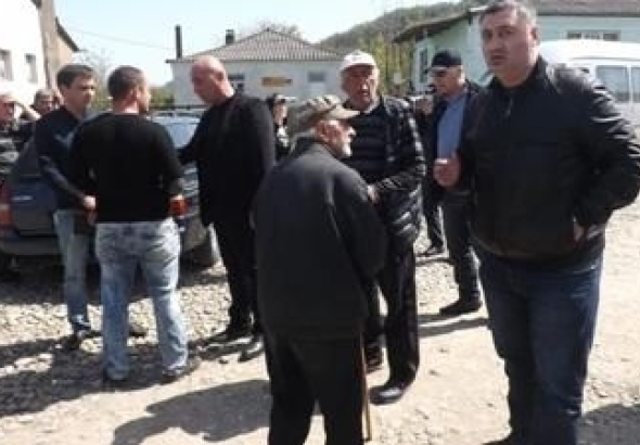 სამტრედიაში მდინარე ხევისწყალადან სამშენებლო მასალის გატანას  ადგილობრივები გააკონტროლებენ