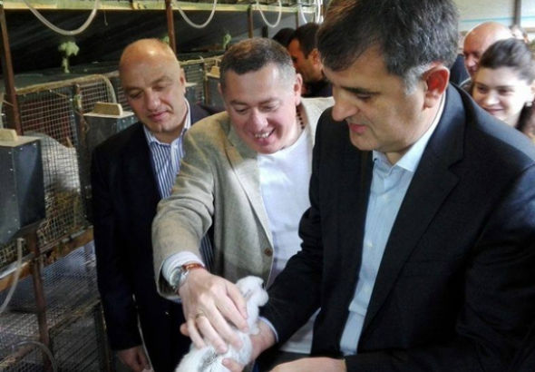 სოზარ სუბარმა იმერეთში დევნილთა მიერ გახსნილი საწარმოები დაათვალიერა