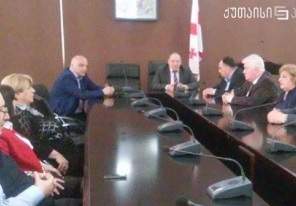 იმერეთის გუბერნატორმა ქუთაისში სამედიცინო დაწესებულება დააჯილდოვა