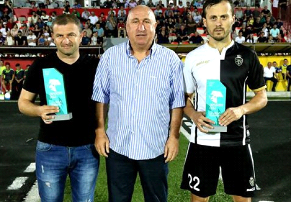 ეროვნული ლიგის საუკეთესო მწვრთნელად კახა ჩხეტიანი დასახელდა