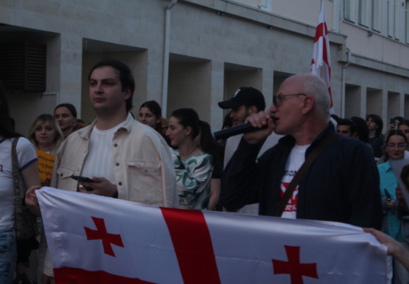"არ ვნებდებით, ვაგრძელებთ ბრძოლას"- ირაკლი თევზაძე
