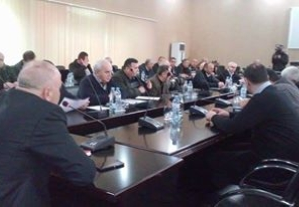 იმერეთის მუნიციპალიტეტებს ნარჩენების გადამტან მანქანებს და ურნებს გადასცემენ 