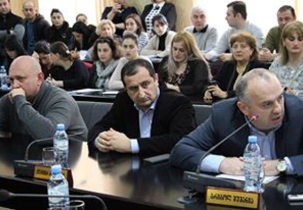 “ნაციონალური მოძრაობა“ ქუთაისში პარკირების საფასურის განახევრებას ითხოვს
