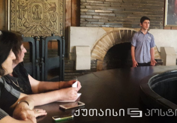 "ვკითხულობთ ვეფხისტყაოსანს" - ზეპირი კითხვა ქუთაისში