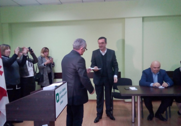 საოლქო კომისიამ ქუთაისის საკრებულოს ახალ შემადგენლობას მანდატები  გადასცა