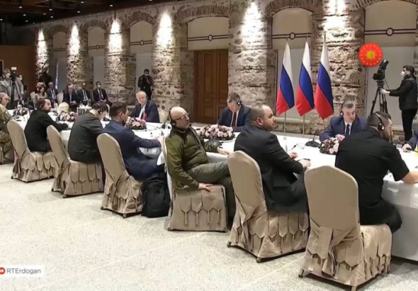 სტამბოლში უკრაინასა და რუსეთს შორის მოლაპარაკება დაიწყო