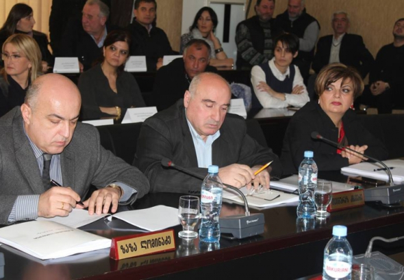 ისევ ნერვები უნდა აგვიშალონ?-  დეპუტატის შეკითხვა ქუთაისის მერს