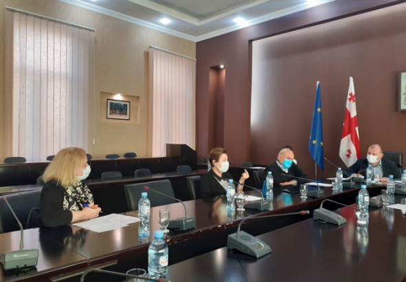ქუთაისის საკრებულოში ქალაქის 2022 წლის ბიუჯეტის პროექტის განხილვა დაიწყო