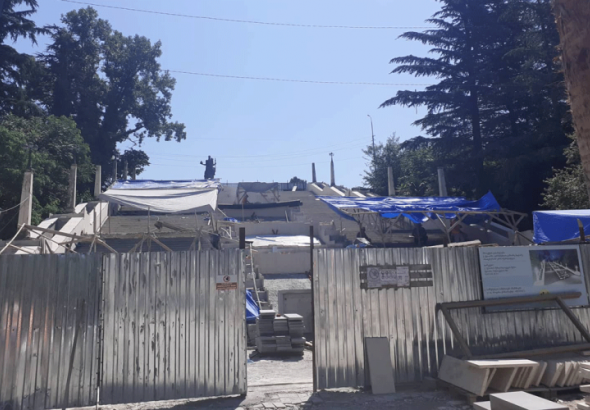 ას საფეხურიანი კიბის რეაბილიტაცია 10 დღეში უნდა  დასრულდეს 