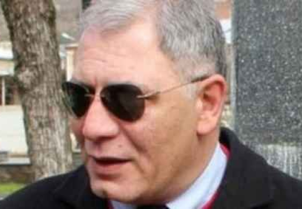 ააიპ „სპეციალური სერვისების“ ყოფილი უფროსი გირაოს სანაცვლოდ გაათავისუფლეს