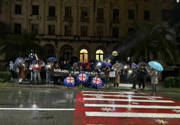 ფარნების მარში - 22 დამოუკიდებელი მედიის მხარდამჭერი აქცია ქუთაისში