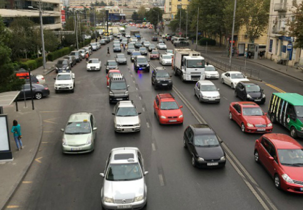 საქართველოში შესაძლოა, ძველი ავტომობილების იმპორტი აიკრძალოს