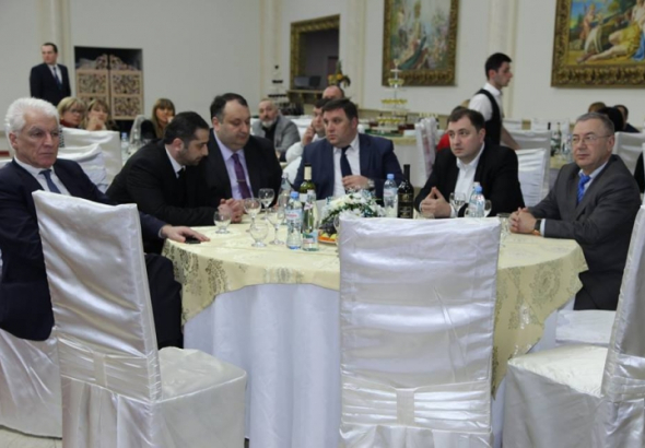 მეჭიაური და ნიშნიანიძე ქუთაისის წლის წარმატებული მეწარმეების დაჯილდოებაზე 