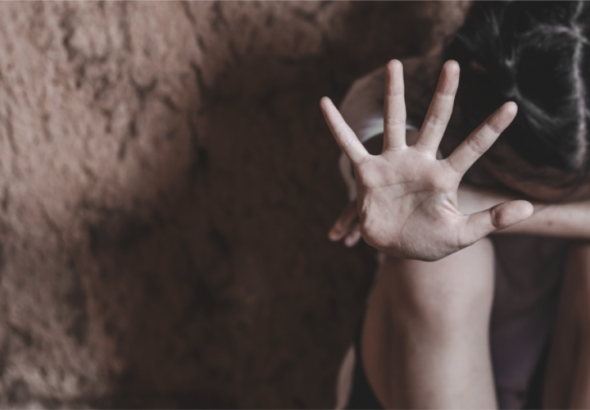 იმერეთში 14 წლის მოზარდმა იმშობიარა - დაკავებულია ორი პირი