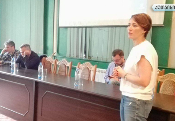 "განათლების სისტემა უნდა იყოს უკეთესი " - TI-ის შეხვედრა ქუთაისელ სტუდენტებთან