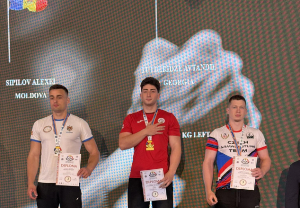 ქუთაისელი ავთო თუთბერიძე, მკლავჭიდში, ევროპის ჩემპიონი გახდა
