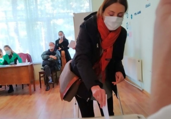 "მნიშვნელოვანია  პოლიტიკური ცენტრის დაბრუნება ქუთაისში“ - ხატია დეკანოიძე