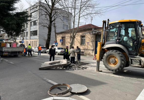 ქუთაისში, წერეთლის ქუჩა ისე გადაკეტეს, მოქალაქეები არ გაუფრთხილებიათ - როდის დასრულდება სამუშაოები 