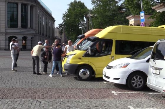 ქუთაისიდან რუსული კანონის მხარდამჭერ კონტრაქციაზე წასასვლელად ემზადებიან