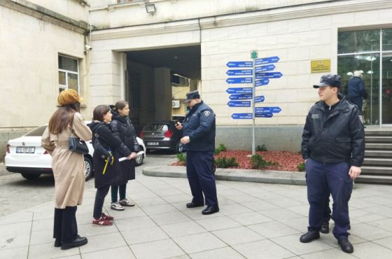 „უაზროდ თხრიან, ვერც თამარ მეფის საფლავი ნახეს და ვერც სანიაღვრე მოაწესრიგეს“