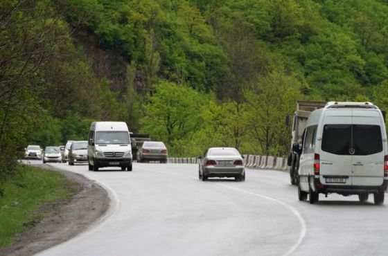 „ჩუმათელეთი-ხარაგაული-ზესტაფონის შემოვლითი გზის სამუშაოები შეჩერებულია“