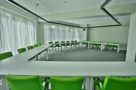 როგორ გამოიყურება ქუთაისის საერთაშორისო უნივერსიტეტი (ფოტო)