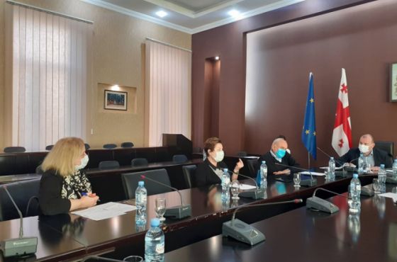 ქუთაისის საკრებულოში ქალაქის 2022 წლის ბიუჯეტის პროექტის განხილვა დაიწყო