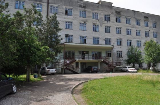 ქუთაისის ჩხობაძის კლინიკაში ხელფასები 30%-ით გაიზარდა