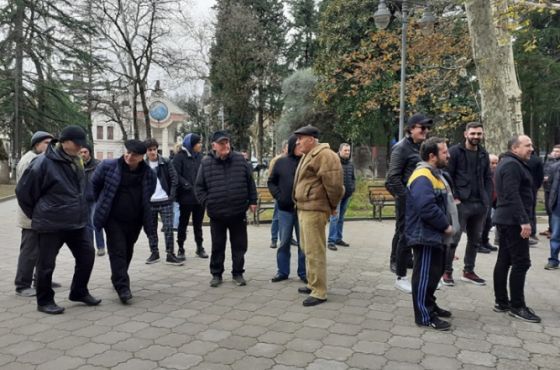 "ინვესტორი მზადაა თანხა ჩადოს, მაგრამ პროცესი მერიაში ჭიანურდება" - "ტორპედოს" ფანკლუბი 