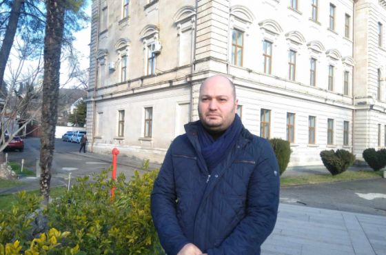 "სავანეს''  მეპატრონეებმა დატოვეს სასამართლო პროცესი, სადაც დანგრეული შენობის დემონტაჟზე მსჯელობენ