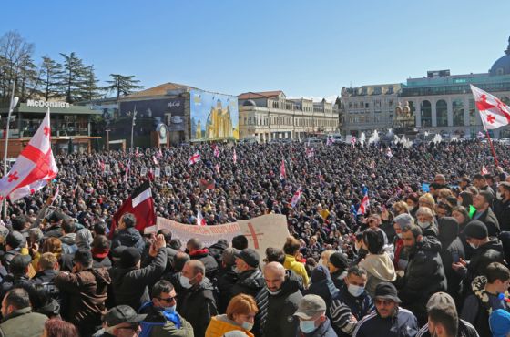 დაიცავი შენი წილი მიწა -   ფართომასშტაბიანი აქცია  ნამახვანჰესის წინააღმდეგ (ფოტო)
