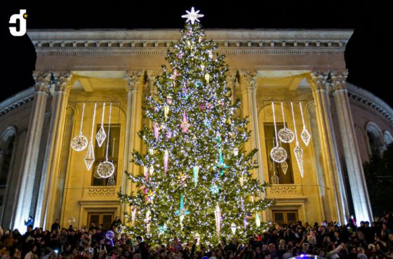 ქუთაისის მთავარი ნაძვის ხე, საზეიმოდ, 23 დეკემბერს აინთება