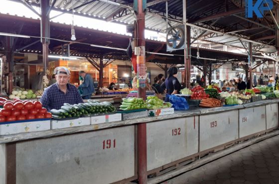 განახლებული ვაჭრობა მყიდველის გარეშე (ფოტო)