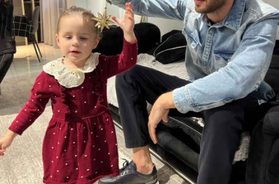 "ტორპედოს" ფეხბურთელის 2 წლის გოგონას სასწრაფოდ დახმარება ესაჭიროება